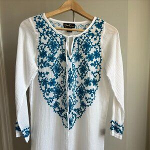 Beach by Exist Embroidered Cover Up Women’s Small White And Blue 100% Cotton